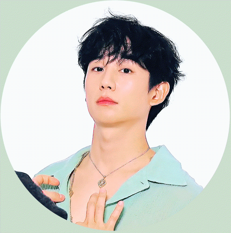 unumaC.gif
