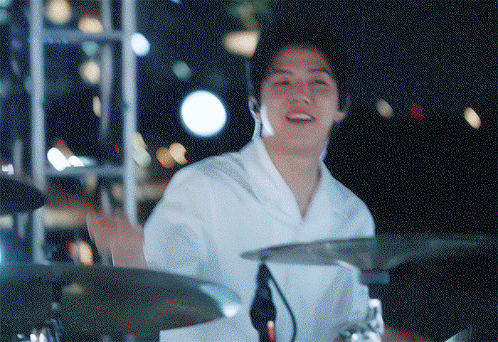 uoJAju.gif