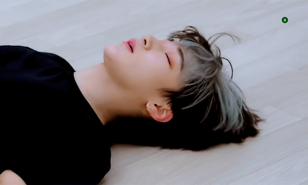 uqbyjD.gif