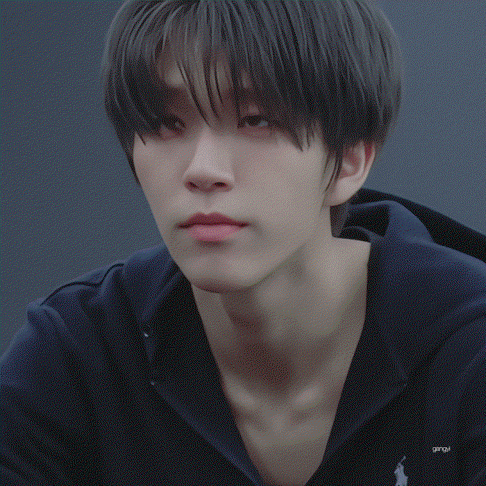urScnB.gif