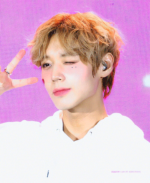 urWQUx.gif
