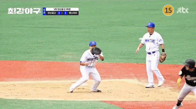 vMIKGD.gif