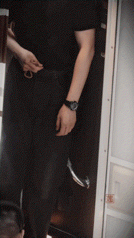 vSoHIn.gif