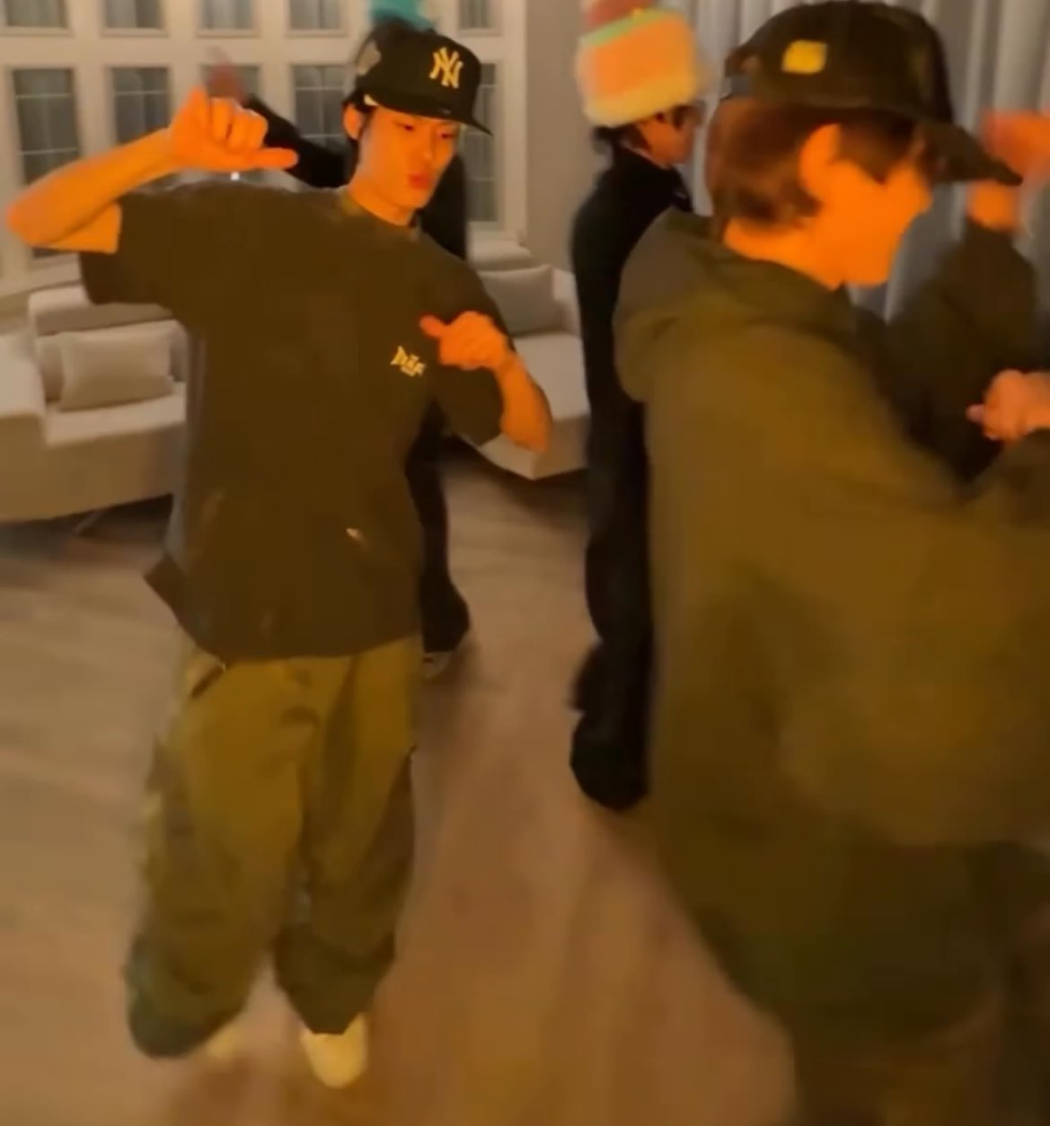 vVQFrE