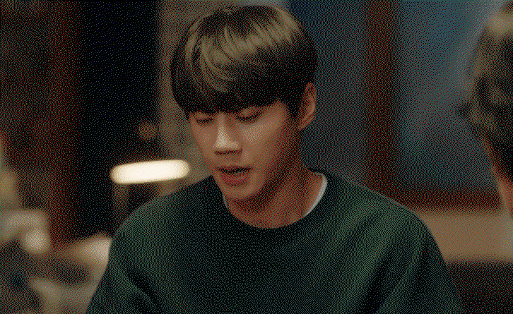 vWuOqr.gif