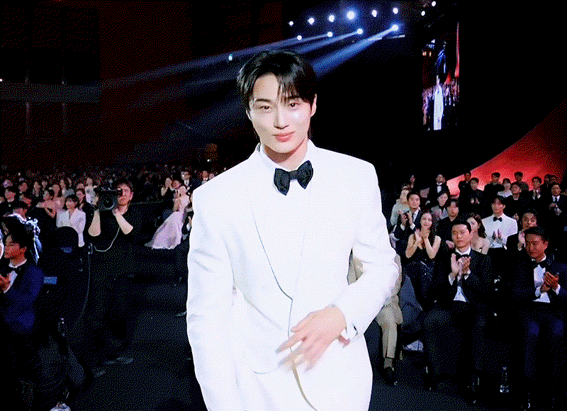 vYxgSj.gif