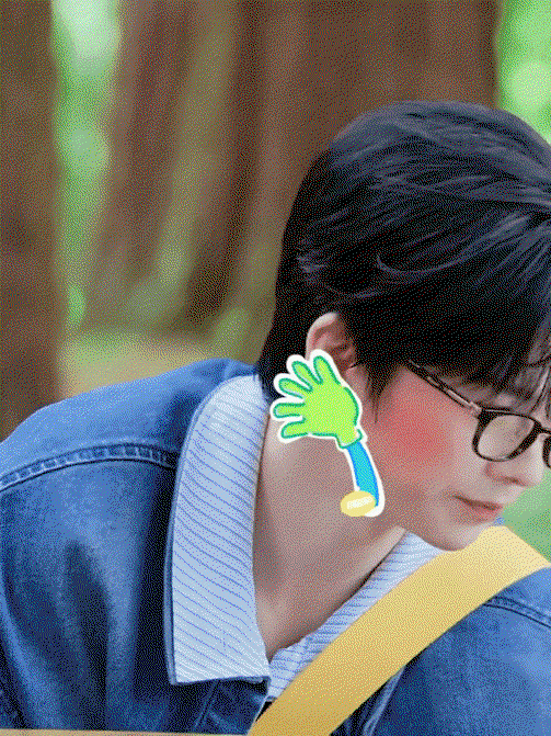 vaSvFn.gif
