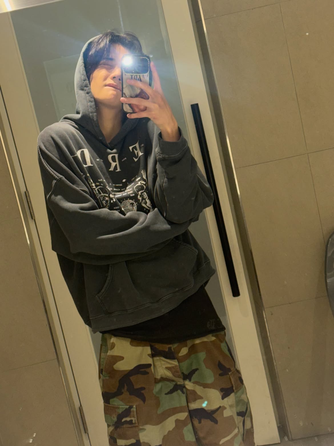 vkDvMm