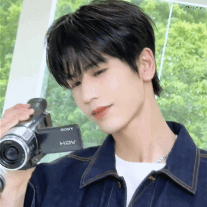 vnxsJO.gif