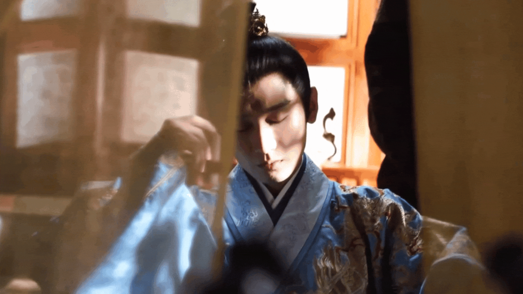 voyfeW.gif