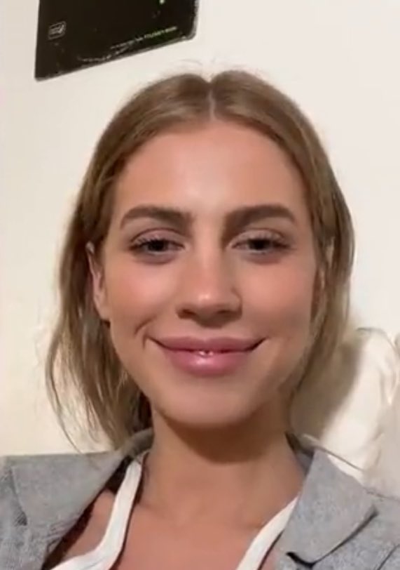vskaxW