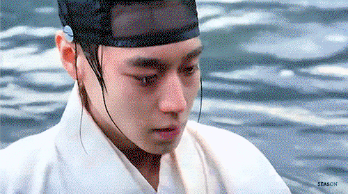 wCAsjM.gif
