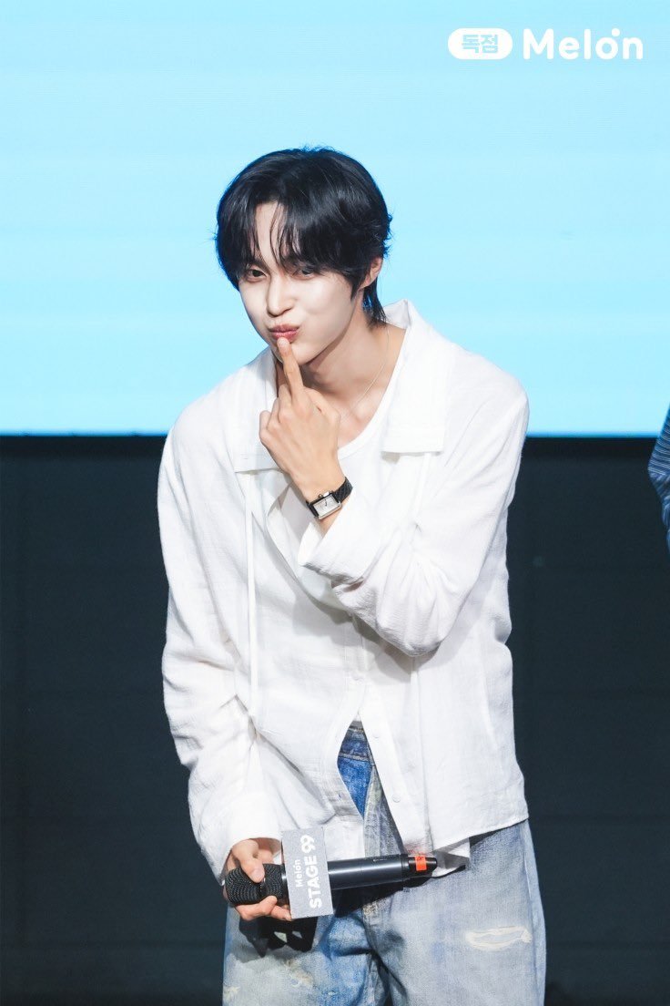 wJusJf