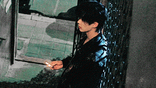 weOqeM.gif
