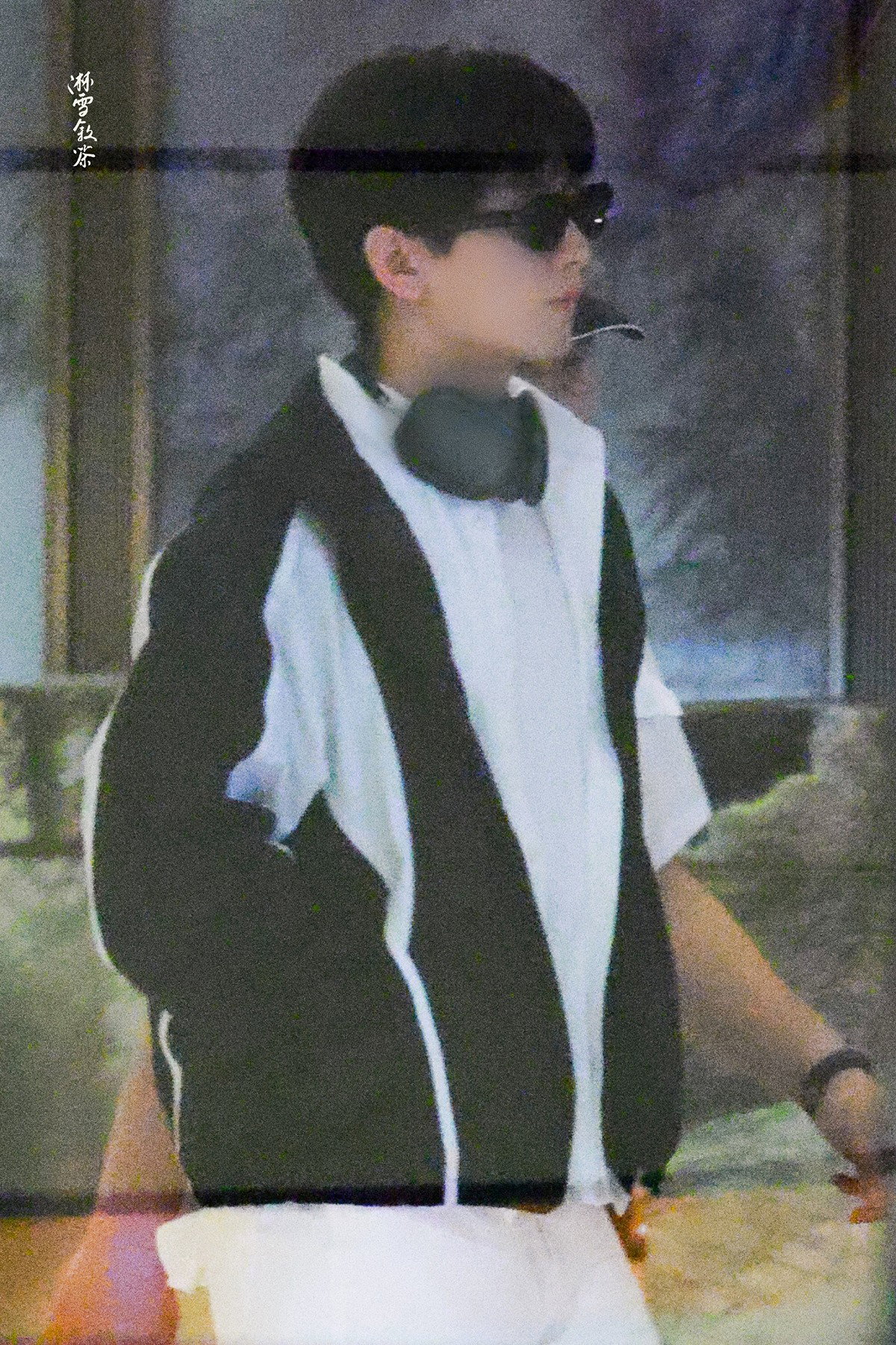 wjDWJR.jpg