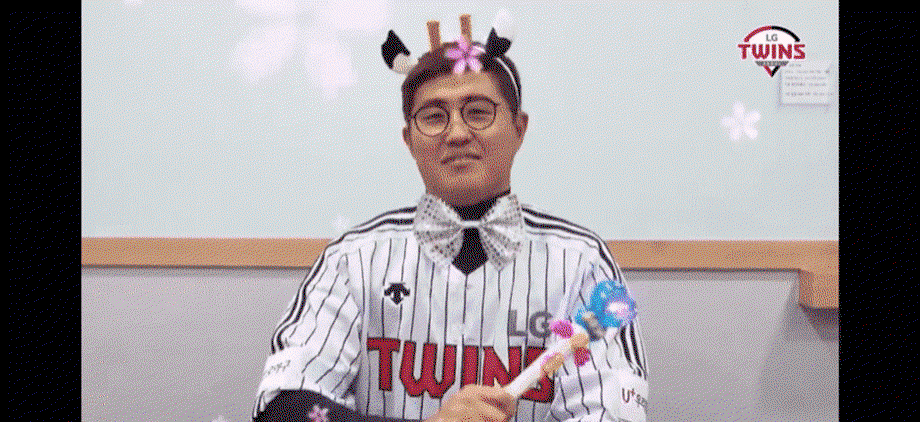 wnmAOq.gif