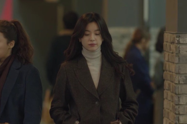 더쿠 - 이제 곧 (뷰티인사이드) 홍이수의 계절.jpgif