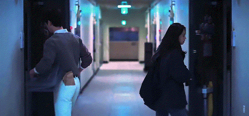 wuHMQm.gif