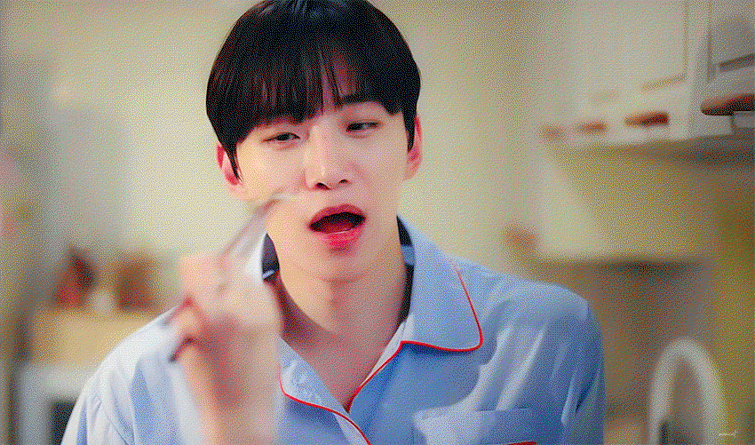 wwYNhA.gif