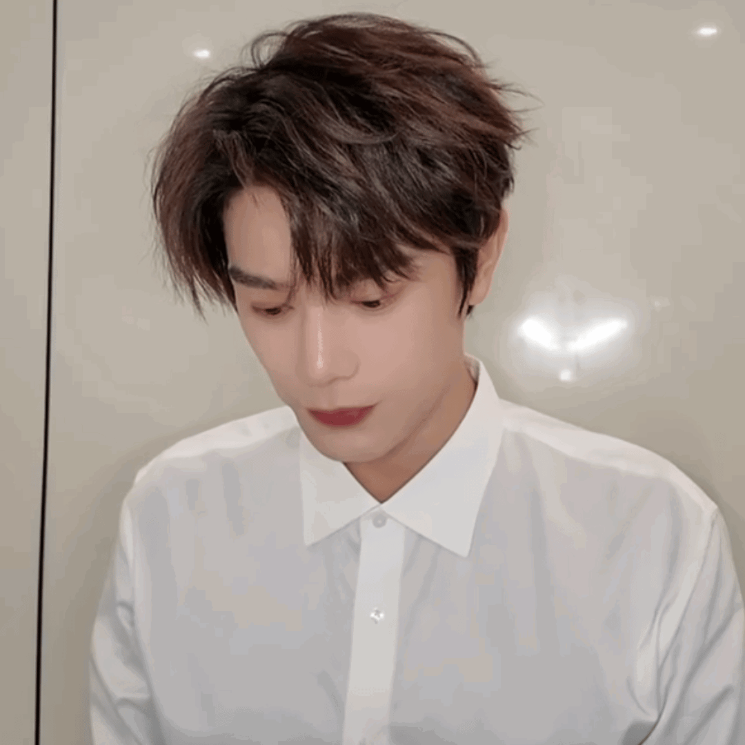 xCNmYv.gif