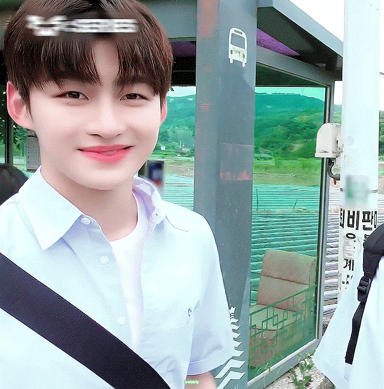 xDmyqi.gif
