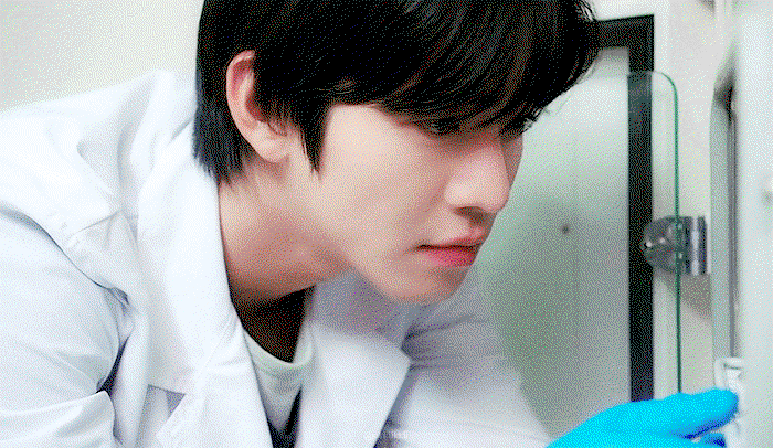 xEocIn.gif