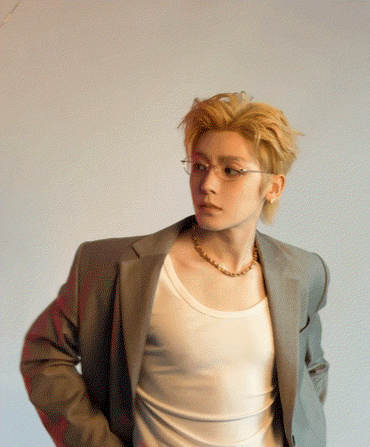 xHqvJr.gif