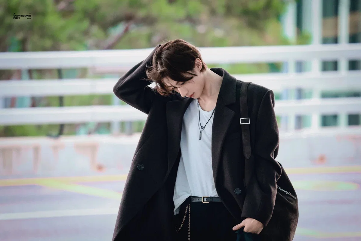 xKHYEU