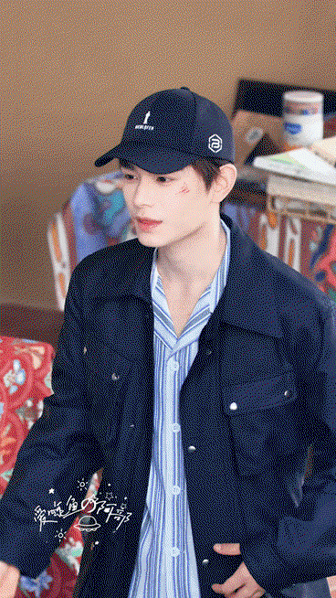 xPwCCK.gif