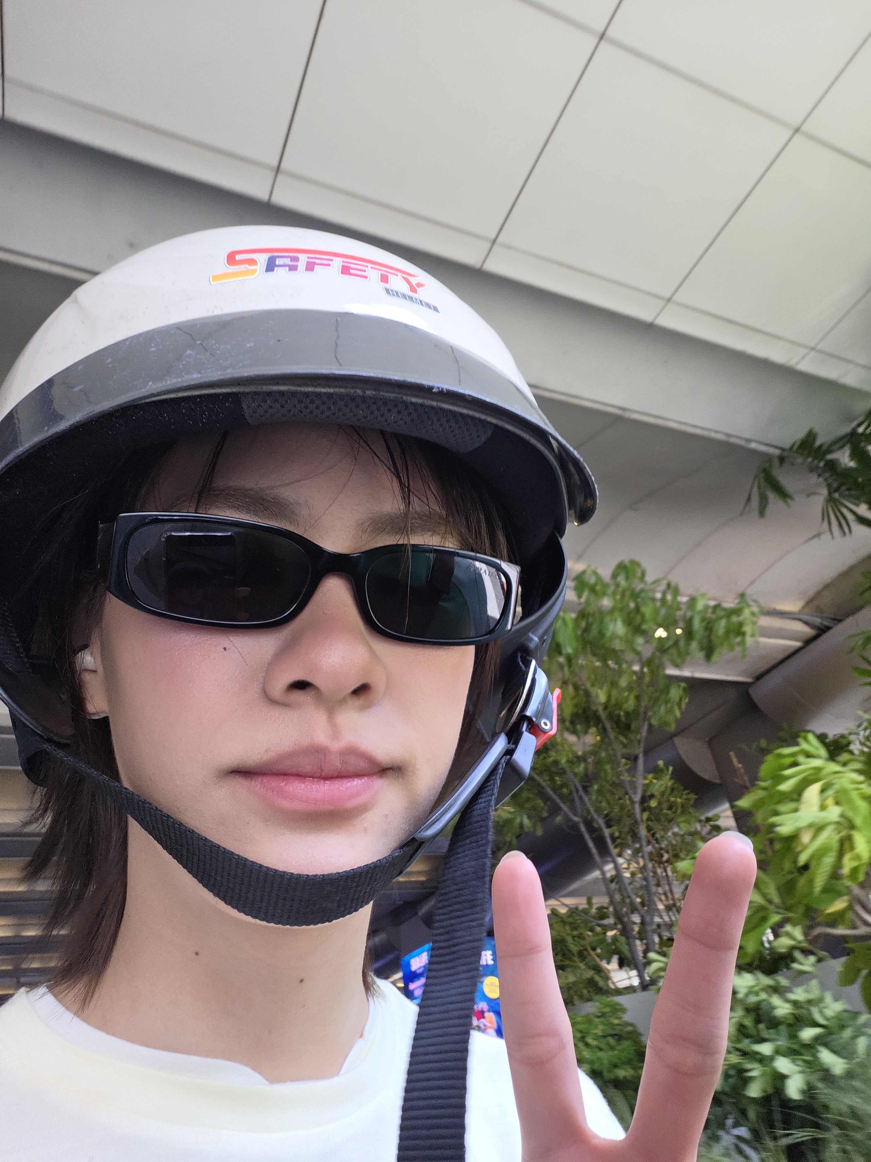 xQRFgr
