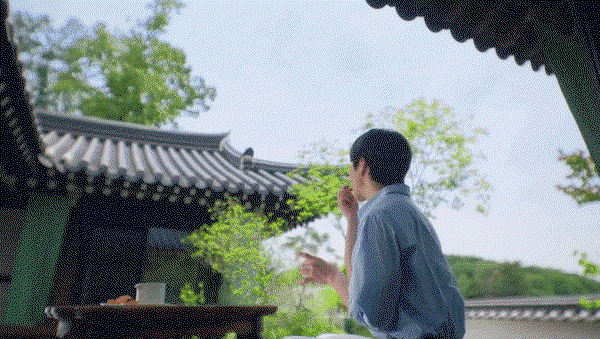 xRNMFP.gif