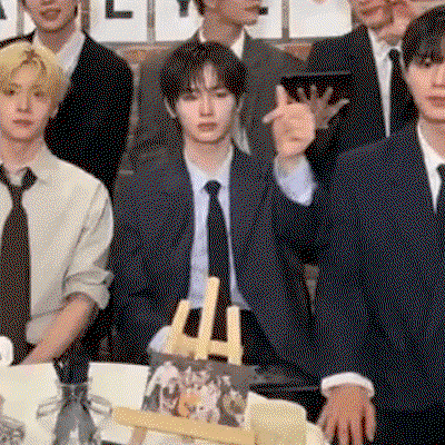 xTDhqF.gif