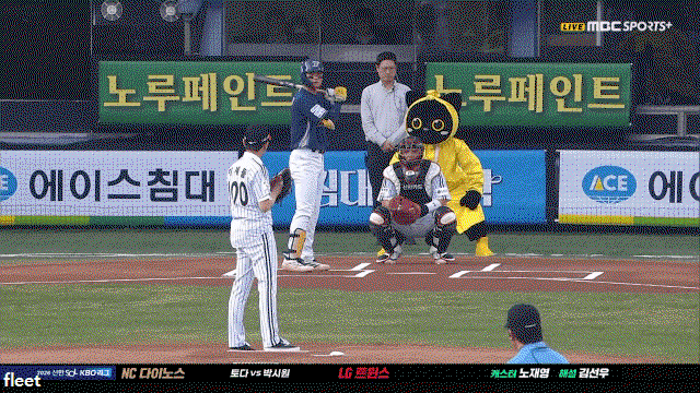 xhQVhv.gif