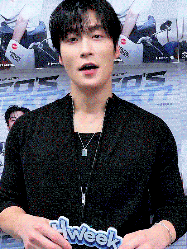 xiBkyo.gif