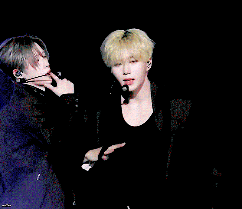 xnGYiu.gif
