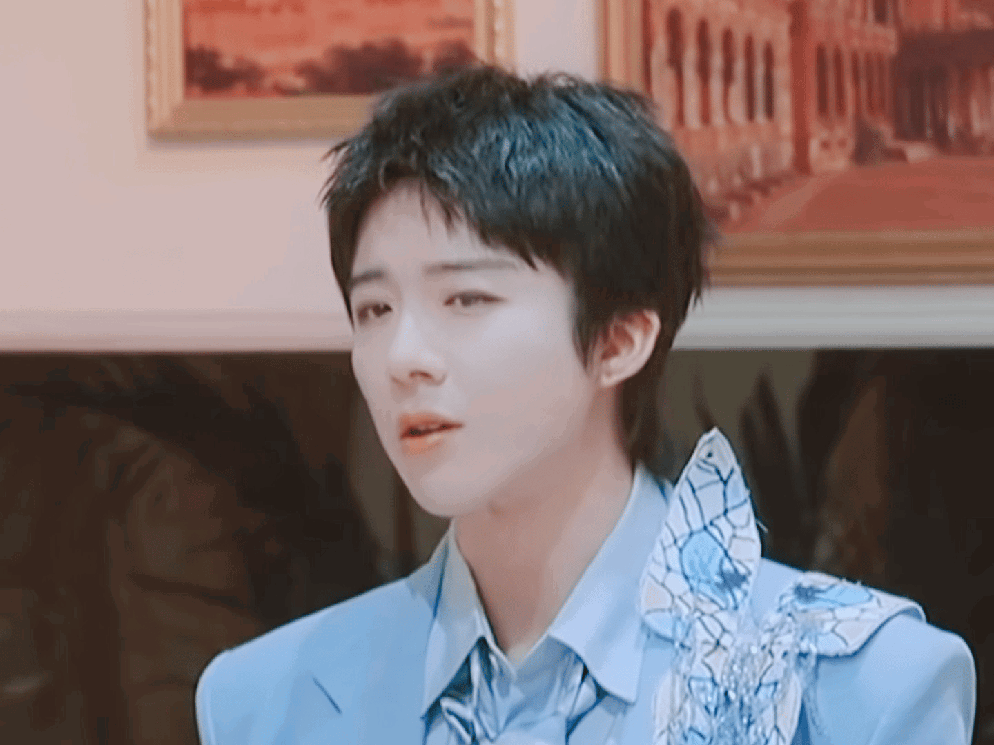 xnkCKU.gif