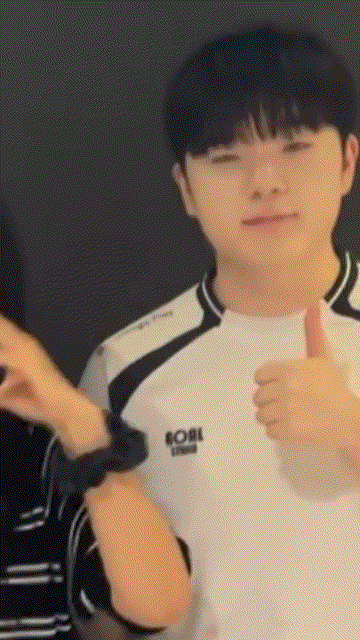 xoOnRL.gif
