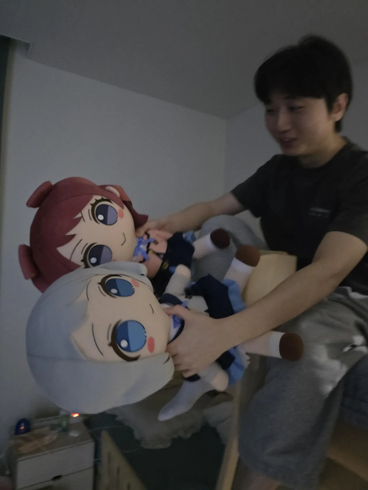 xqEJYK