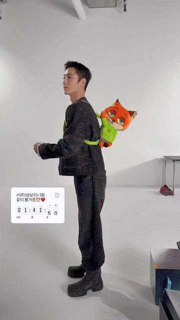 xqWSej.gif
