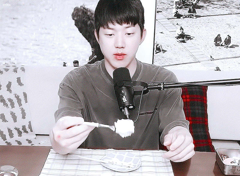 xuWGSV.gif