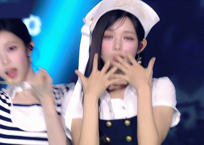 xxFUjN.gif