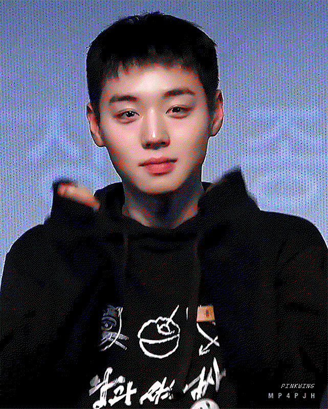 xxvQst.gif