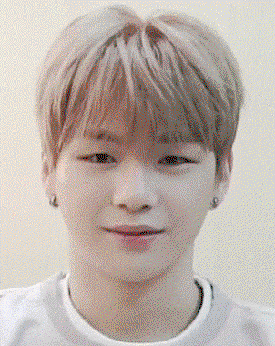 yEwmXJ.gif