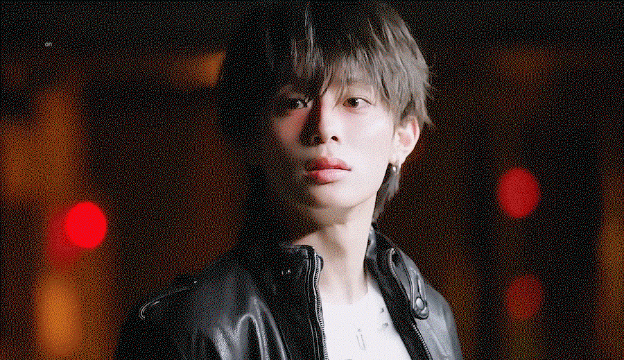 yIzbDs.gif
