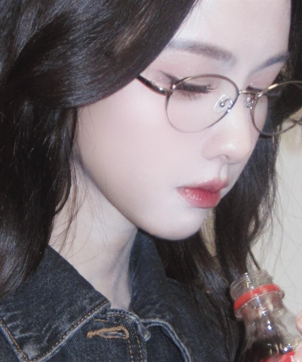 yKdrXb