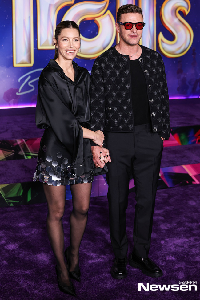 더쿠 - 저스틴 팀버레이크 부부, 브리트니 낙태 폭로 후 공식석상 모습보니