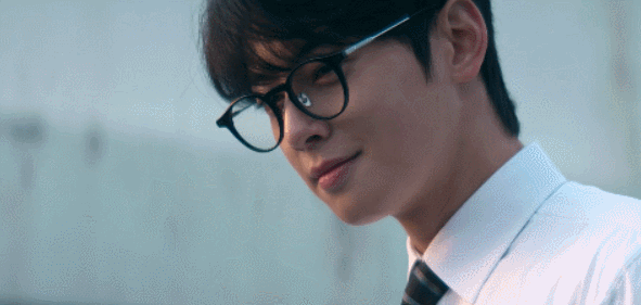 yQzTcl.gif