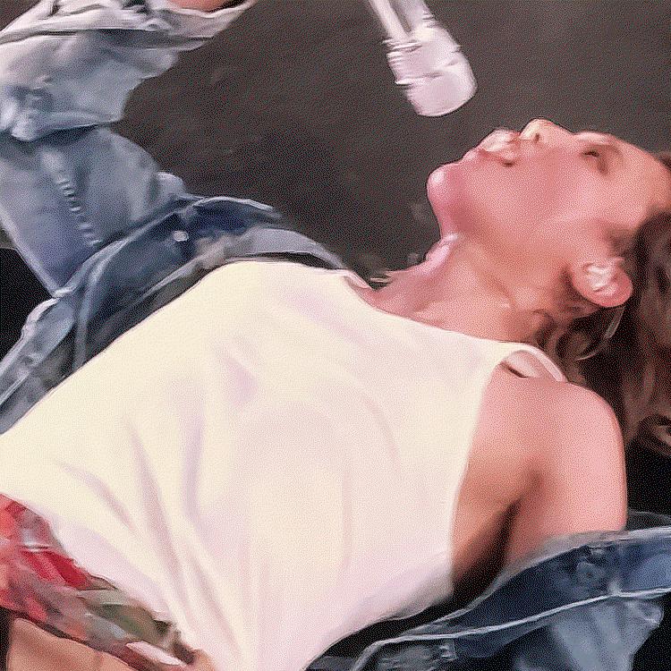 yVtbqe.gif