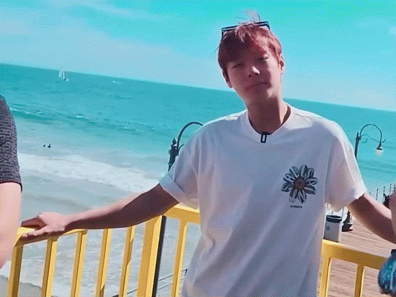 yVyHGw.gif