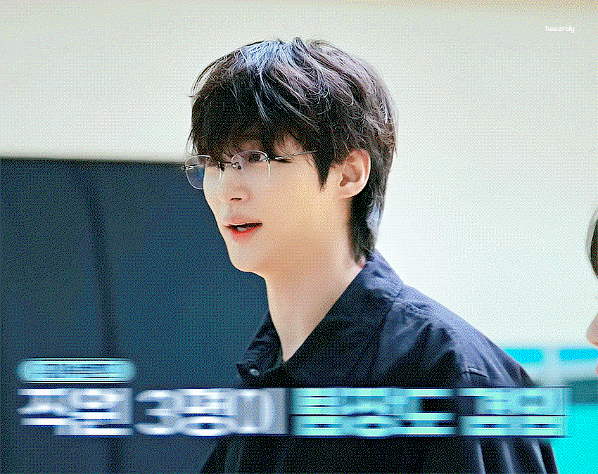 yYHxVQ.gif